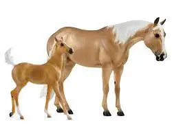 Ebony Shines & Charlize: Quarter Horse & Foal 1