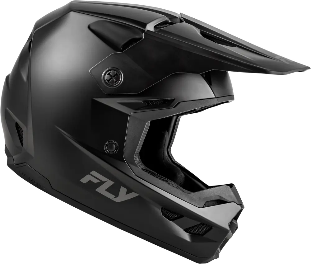 Kinetic Solid/Verdict Helmet 1