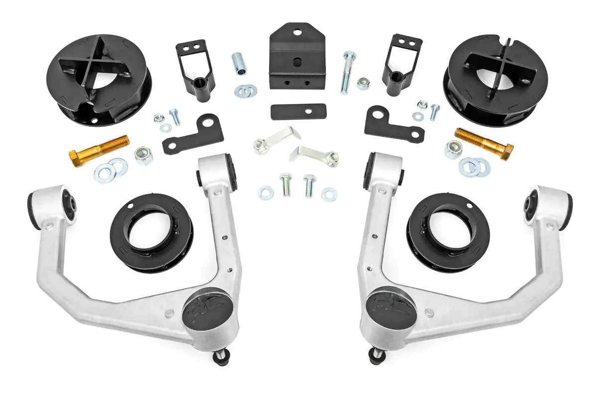 Rough Country Lift Kit 2.5" For Trd Pro 2022-2026 Toyota Tundra 4Wd (With Uca) 2