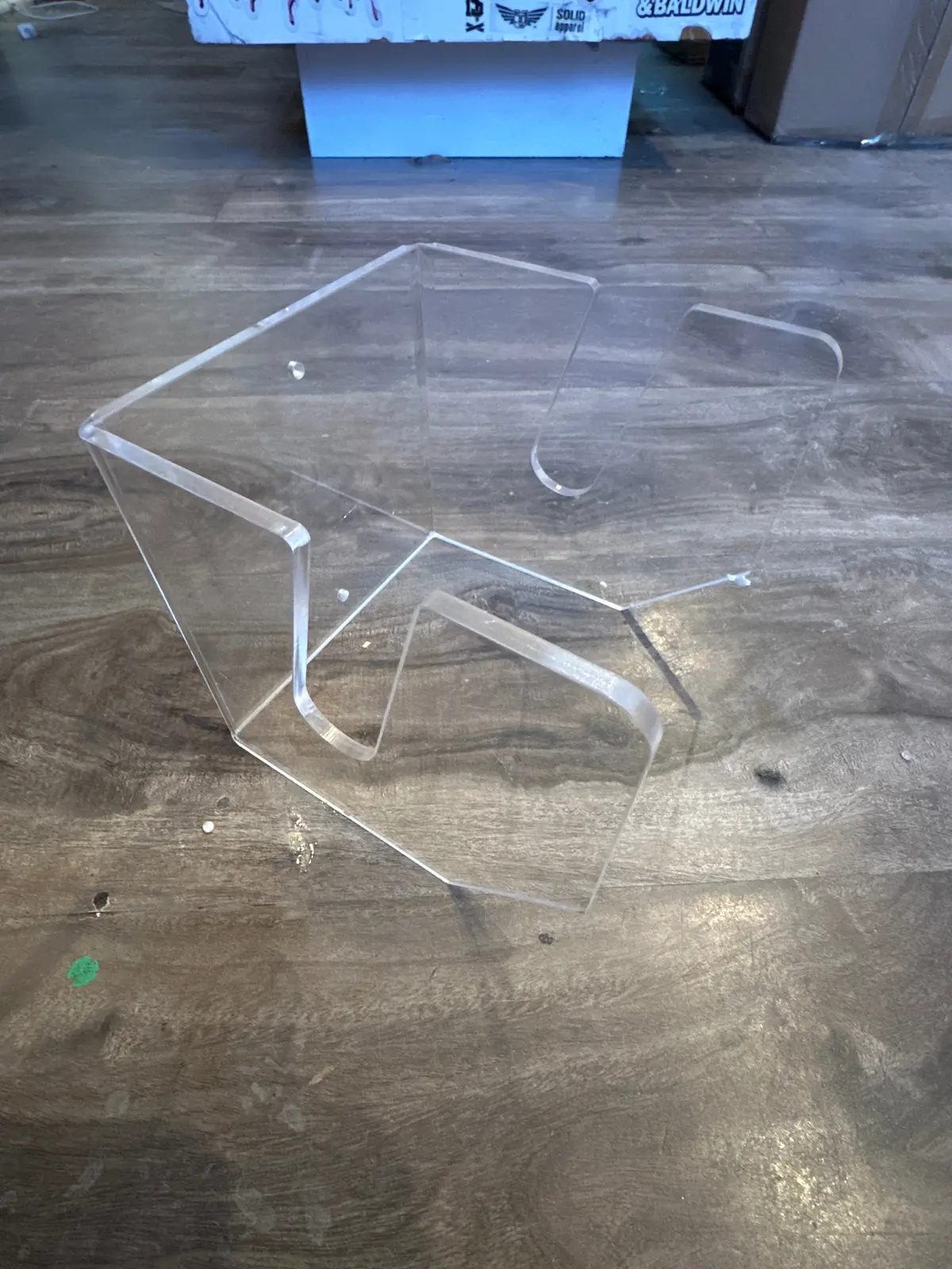 Skateboard Wall Mount - Acrylic 1