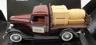 1:18 Ford V8 Brasseur 1