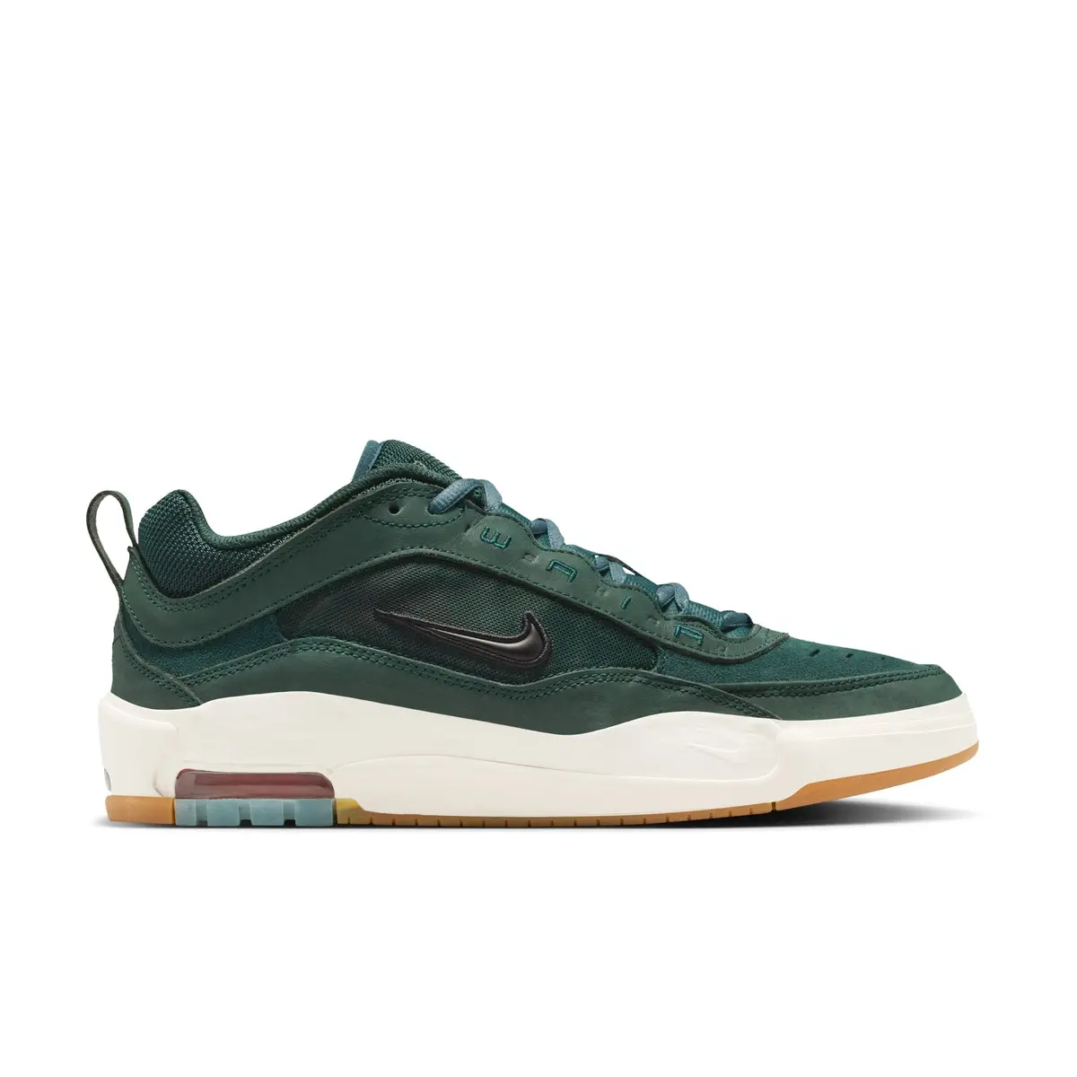 Nike Sb Air Max Ishod Iso Shoe - Deep Fir/White/Gum 1