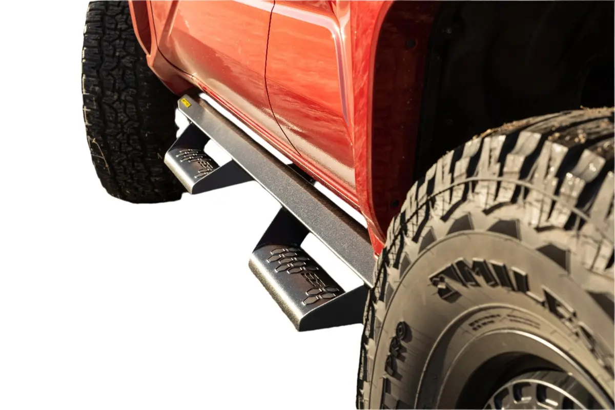 Smittybilt Angular Bolt On Drop Steps For 2025-2026 Toyota 4Runner - Recon Recovery 1