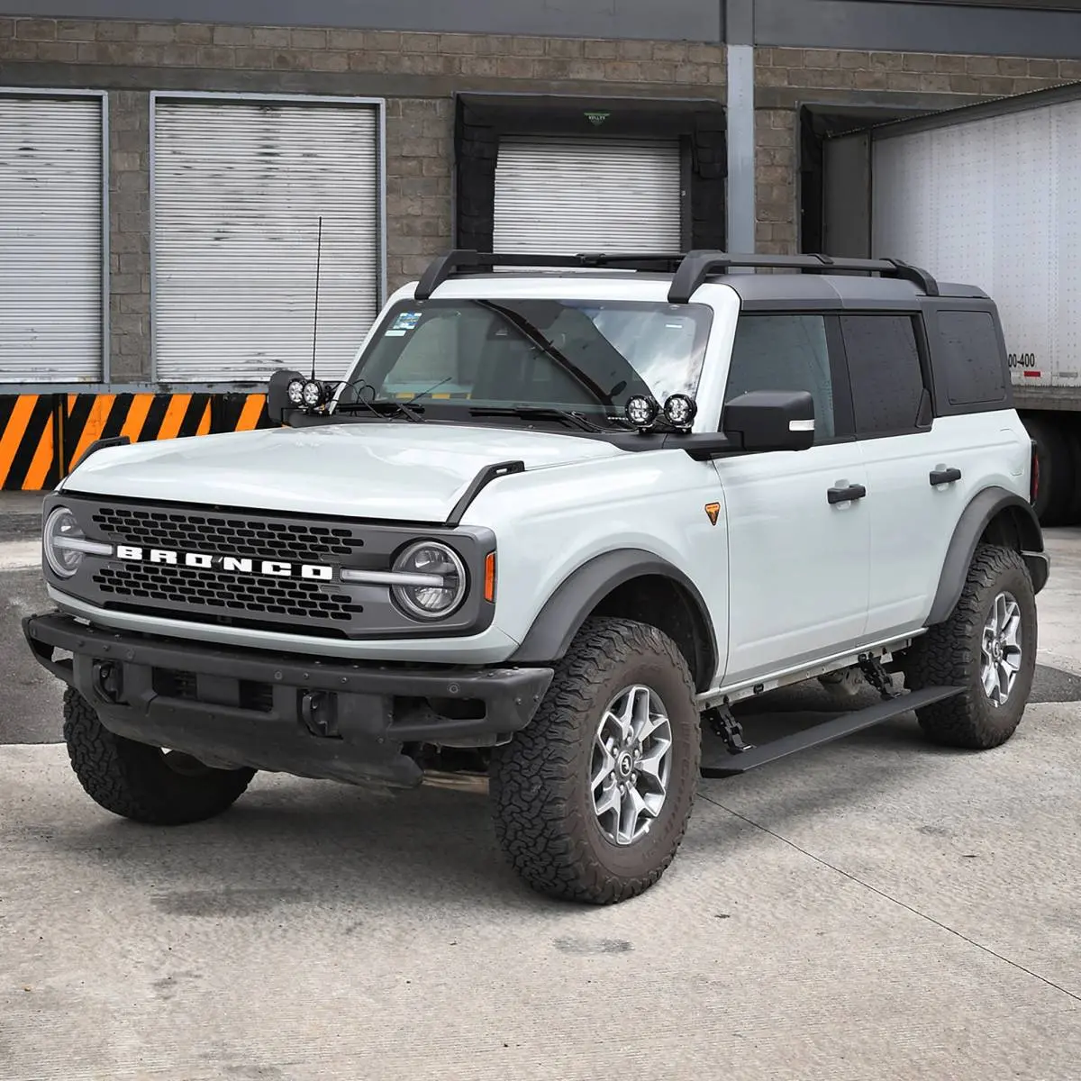 Go Rhino E1 Electric Running Boards For 2021-2024 Ford Bronco 4 Door (No Drill) 1