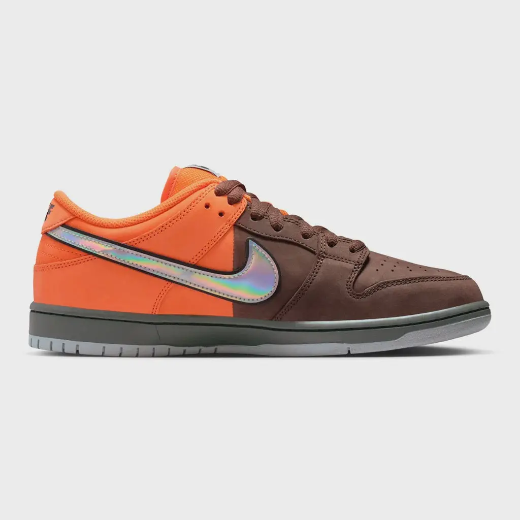 Nike Sb Dunk Low Pro Shoe - Safety Orange/Wolf Grey/Baroque Brown 1