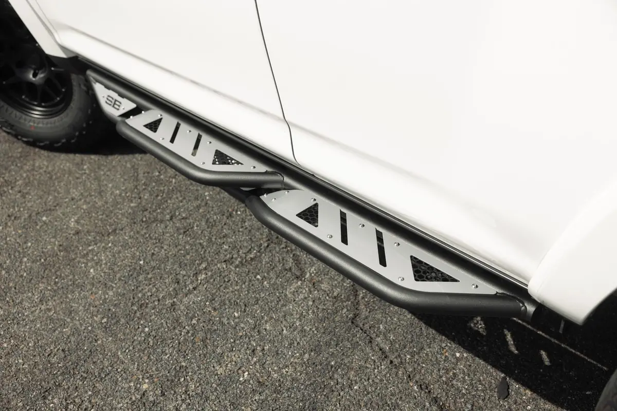 Smittybilt Apollo Bolt On Sliders With Step For 2010-2024 Toyota 4Runner - Recon Recovery 1