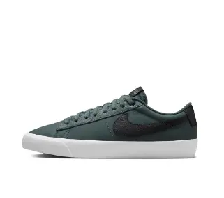 Nike Sb Zoom Blazer Low Pro Gt - Vintage Green/Black 1