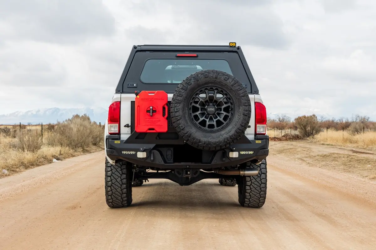 Smittybilt Modular High Clearance Rear Bumper & Led Lights For 2016-2023 Toyota Tacoma 3