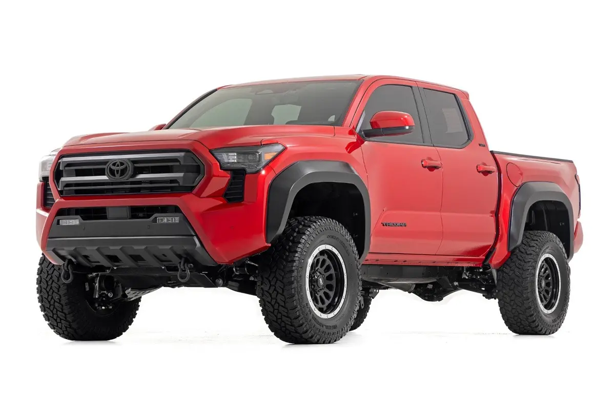 Rough Country 3.5" Lift Kit With Upper Control Arms For 2024 Toyota Tacoma - Recon Recovery 1