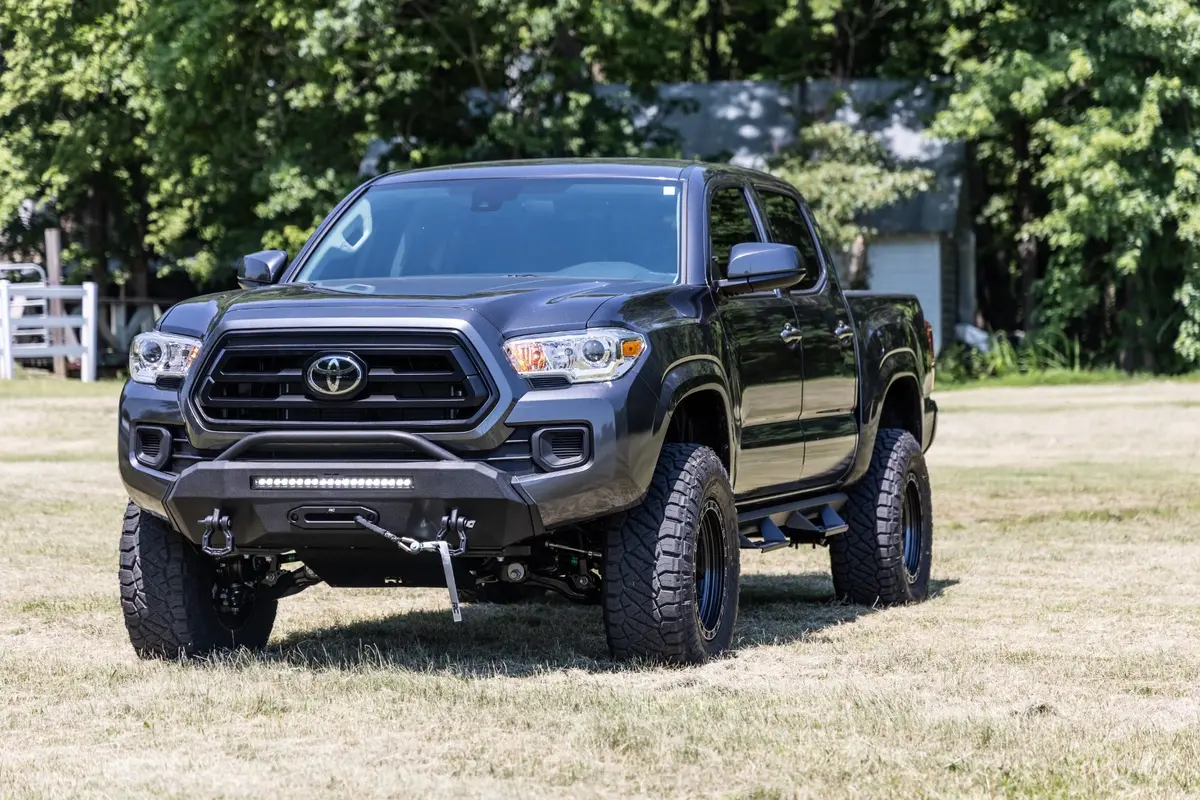 Rough Country Hybrid Front Bumper For 2016-2023 Toyota Tacoma 2Wd / 4Wd 4