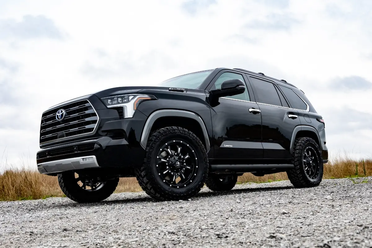Rough Country 88000_B Leveling Kit 1.75" For 2023-2024 Toyota Sequoia 4Wd 1
