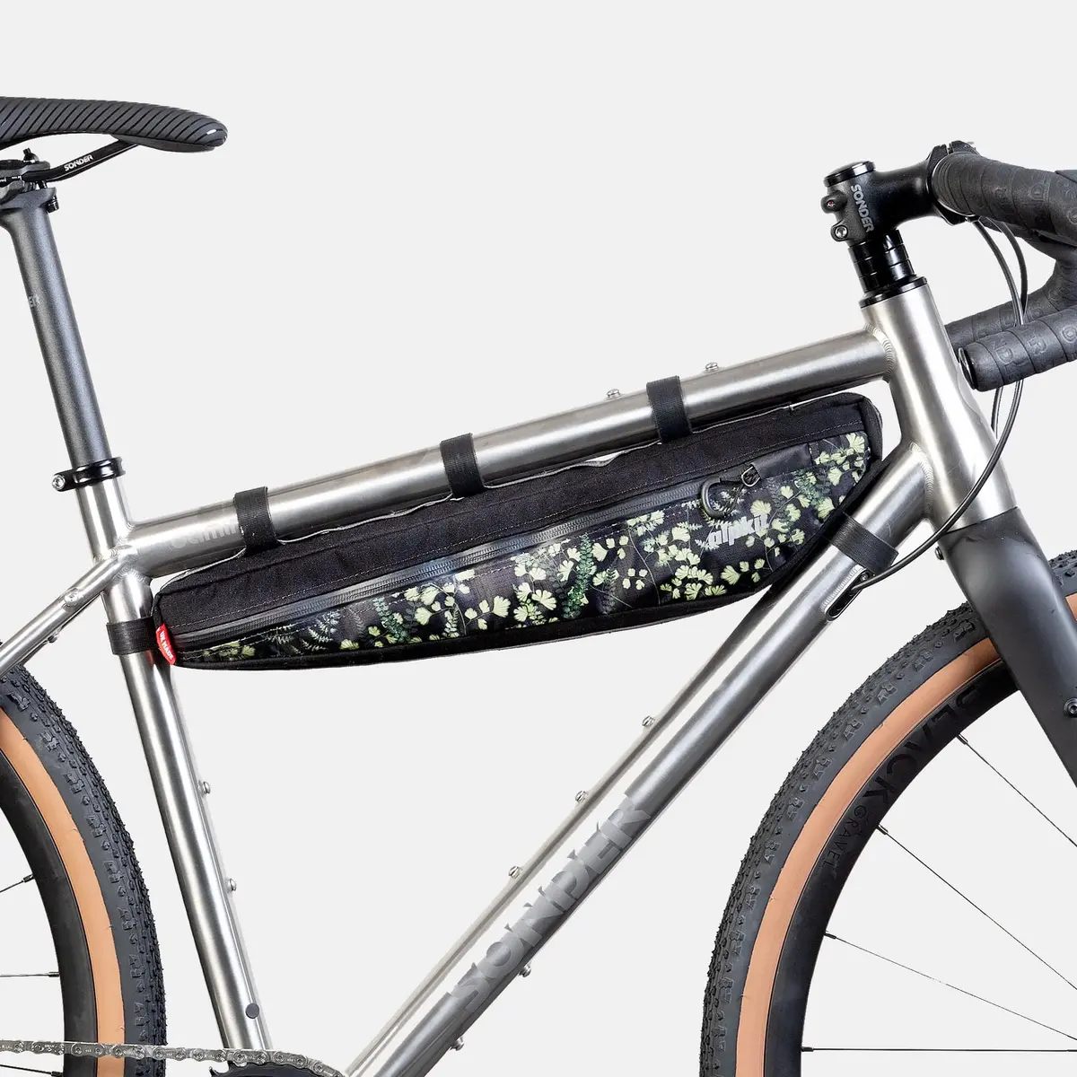 Forester Frame Bag 1