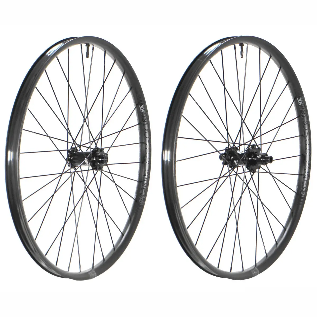 Industry Nine Enduro305 V3 27.5" 15X110 Ta/12X148 (Xd) Wheelset 1
