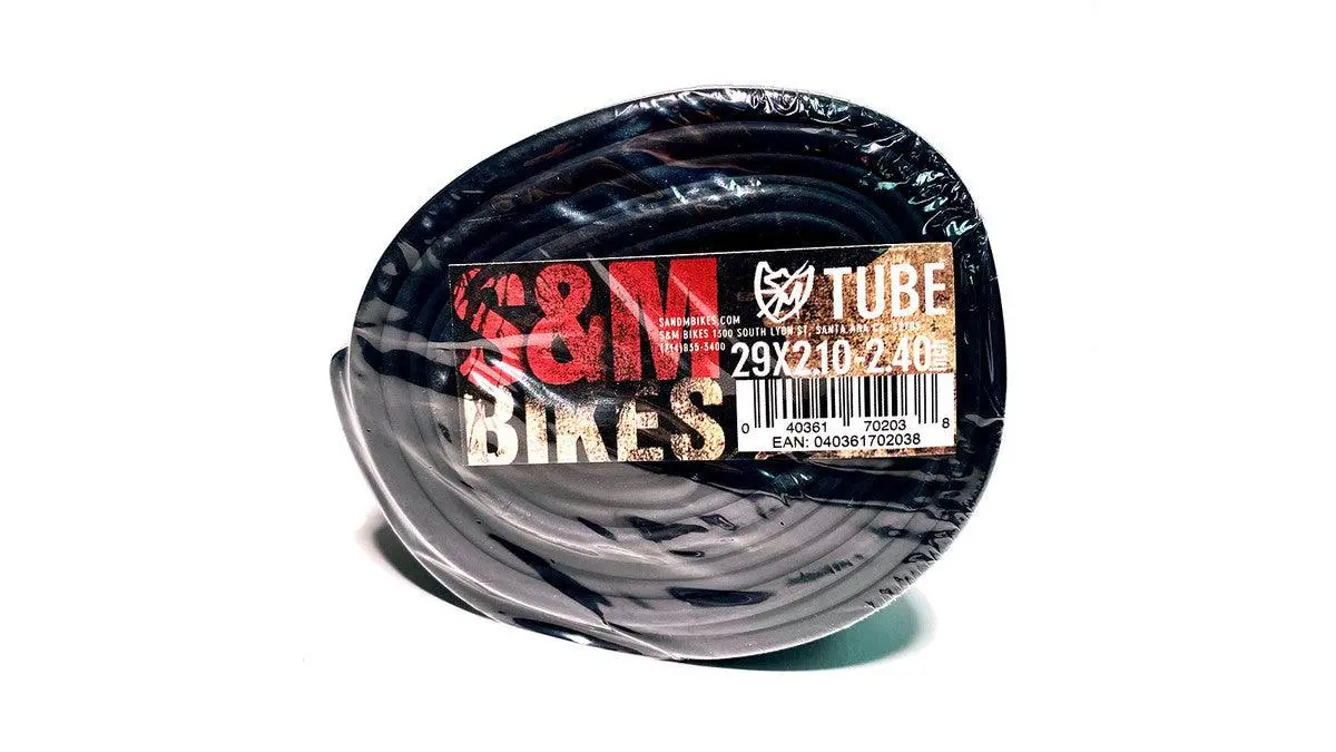 S&M 29"X2.1"-2.4" Schrader Valve Bicycle Tube 1
